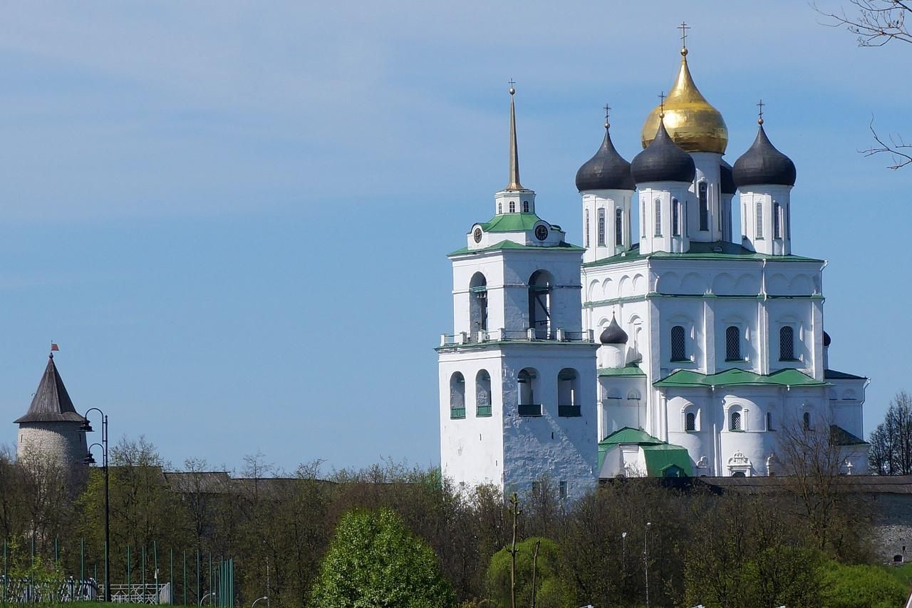 Древний Псков и Великий Новгород