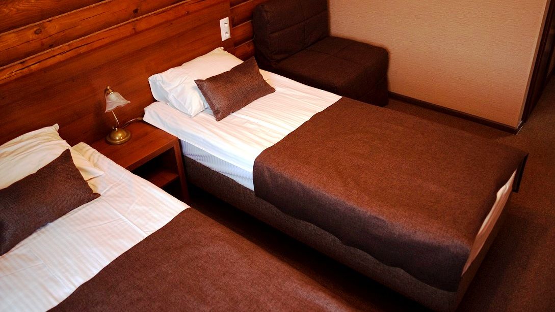 номер с раздельными кроватями в гостинице Фаворит